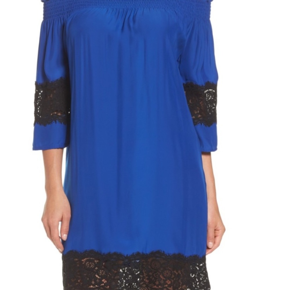 NEW Petite Medium off-shoulder shift dress